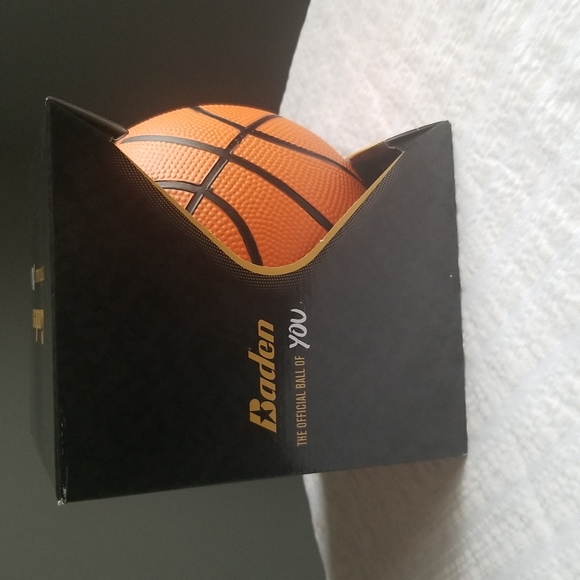 Baden Mini Basketball - Picture 4 of 5
